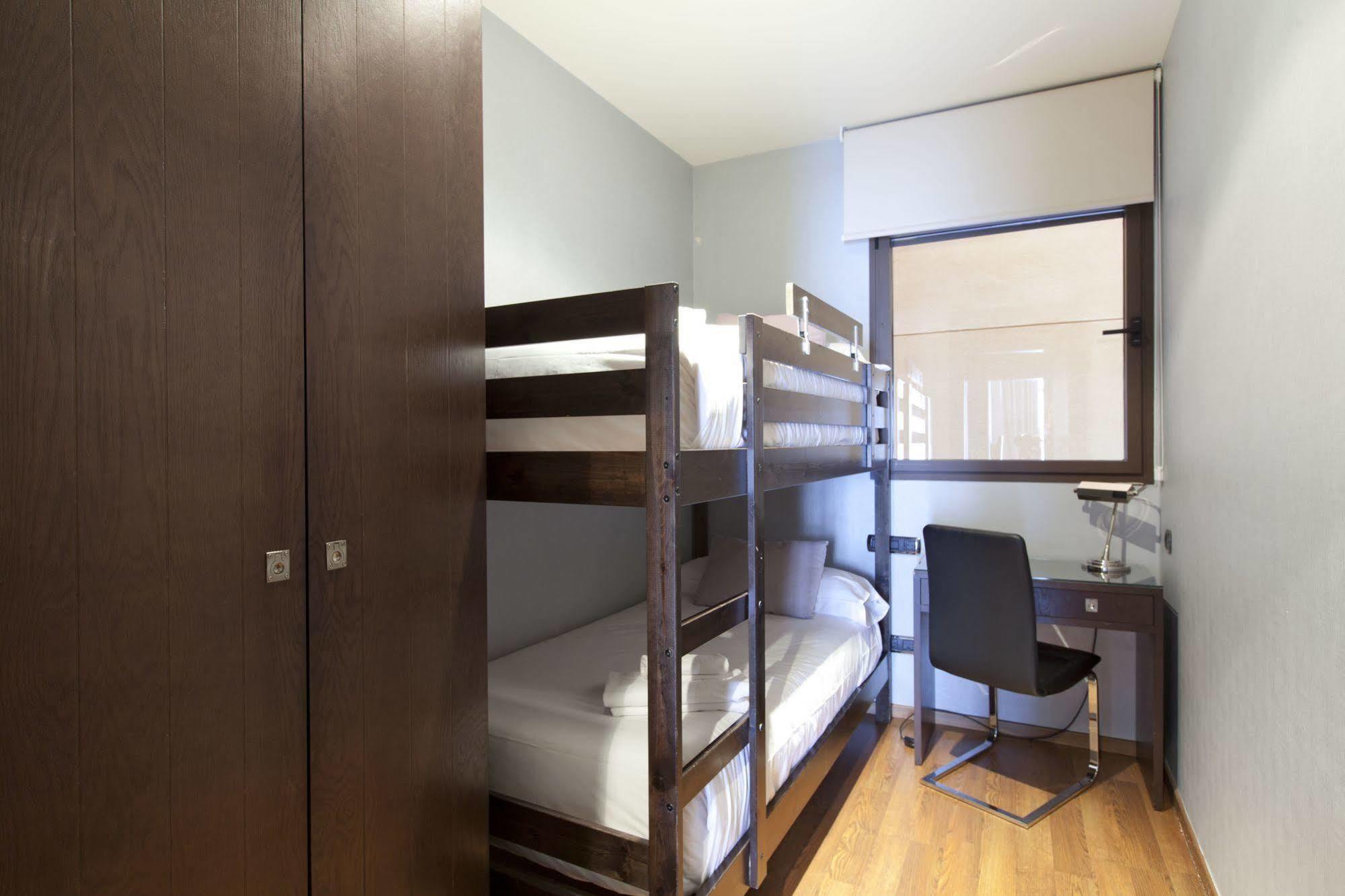Suites Center Барселона Экстерьер фото
