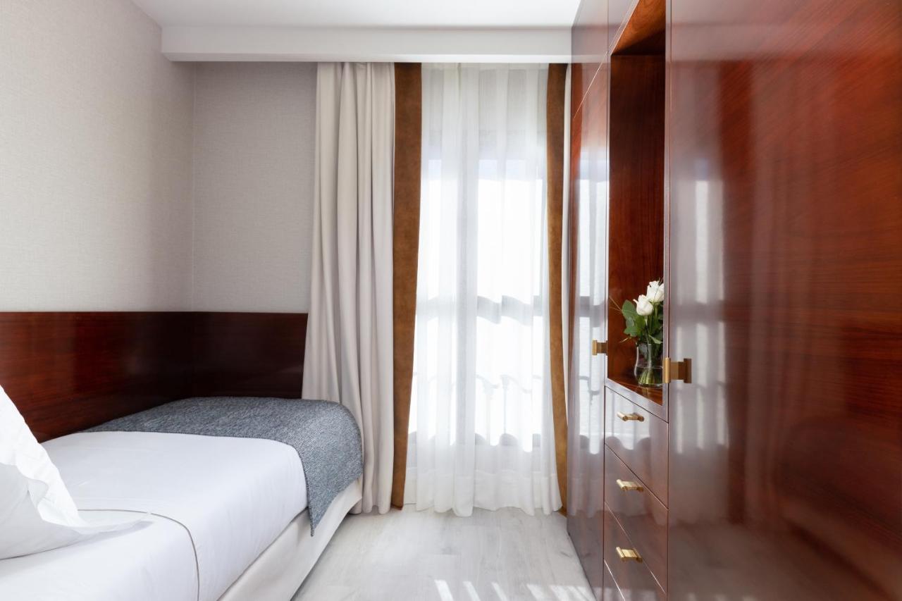 Suites Center Барселона Экстерьер фото